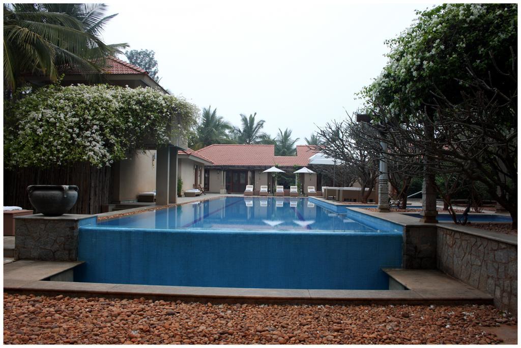 Shreyas Retreat Hotel Nelamangala Kültér fotó